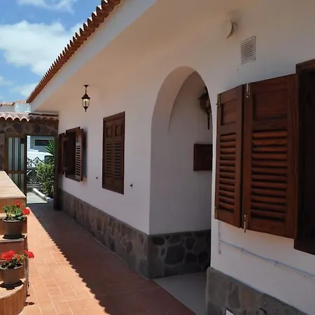 Prázdninový dům Cisnes Encantadora Casa Con Jardin Y Estudio Vista Al Mar El Médano